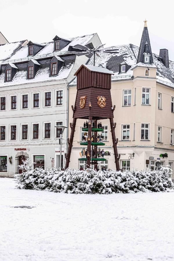 Das Buettner- Im Herzen Von Schneeberg Schneeberg  Exterior foto